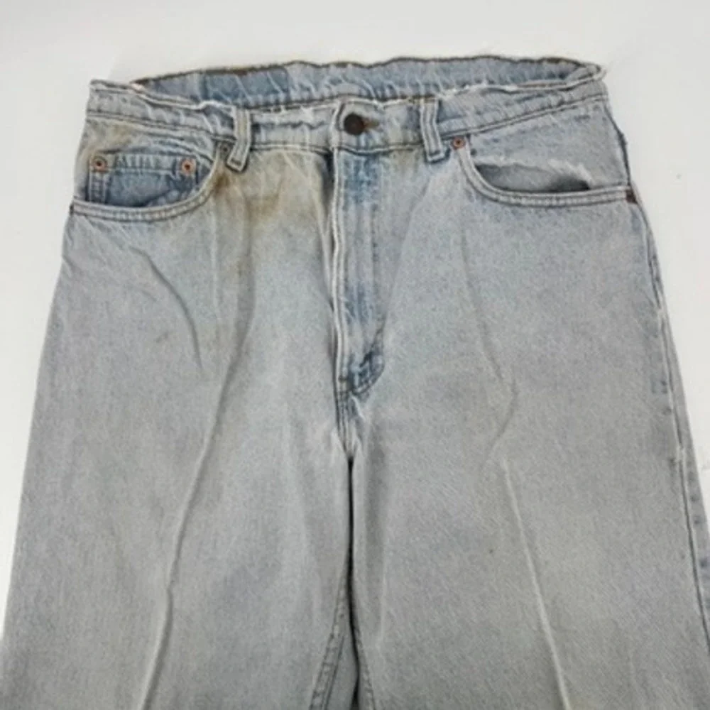Vintage Y2K Levi's 550 Relaxed Fit Tapered Leg‎ Mens 34x32 Light Wash USA Made